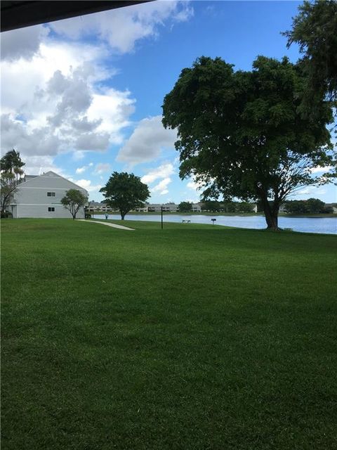 A home in Lauderdale Lakes