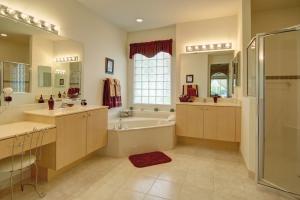 MAGNOLIA LAKES - Residential