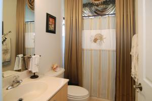 MAGNOLIA LAKES - Residential