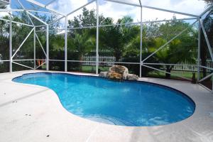 MAGNOLIA LAKES - Residential