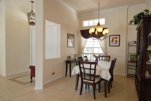 MAGNOLIA LAKES - Residential