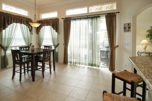 MAGNOLIA LAKES - Residential