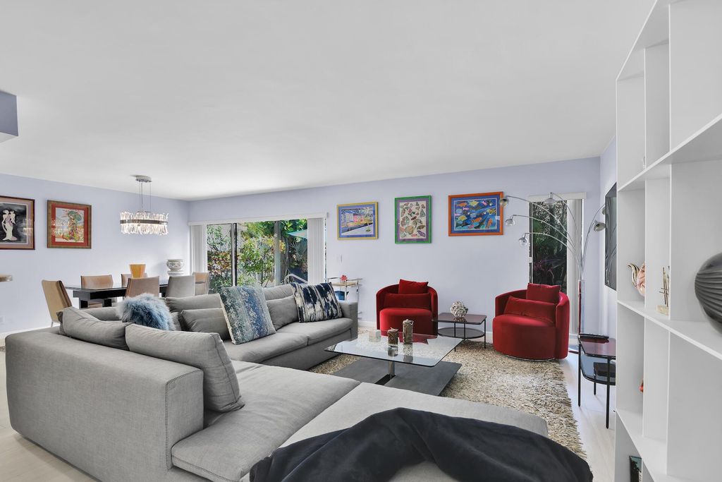 Photo of 7404 Woodmont Court, Boca Raton, FL 33434 (MLS # R10891424)