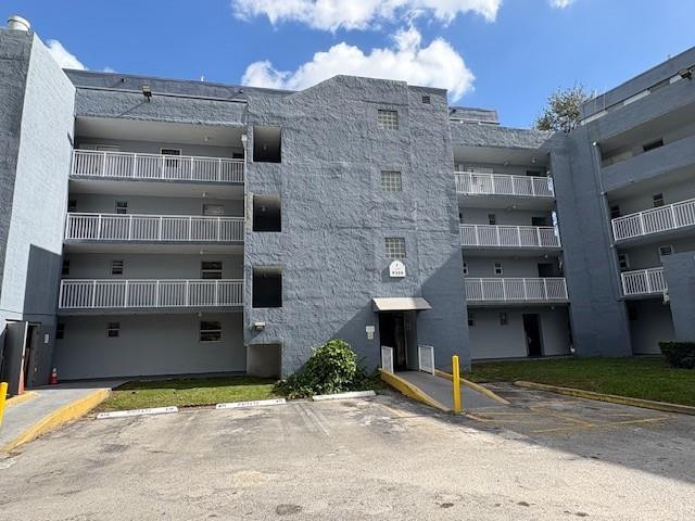 THE BEACH CLUB AT FONTAIN - Residential