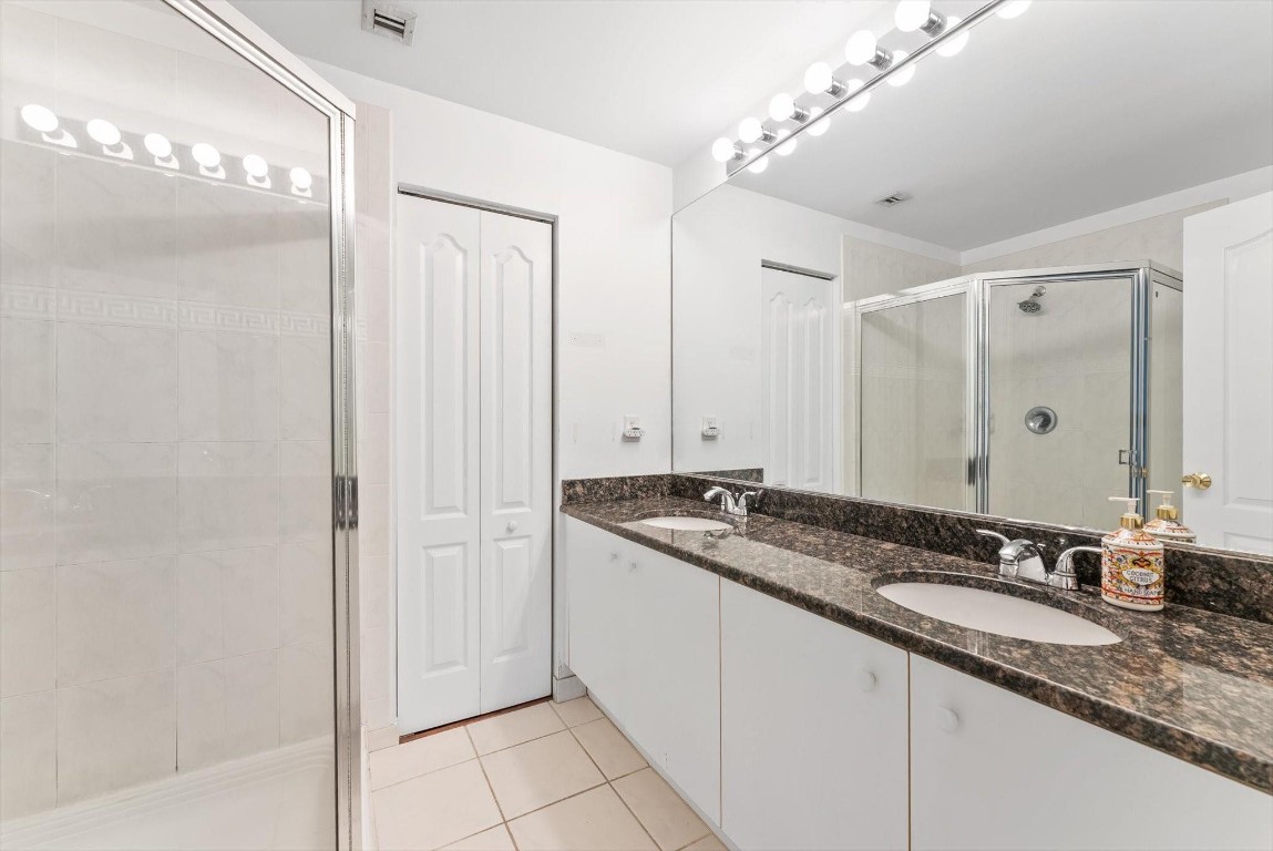 Victoria Isles - Residential