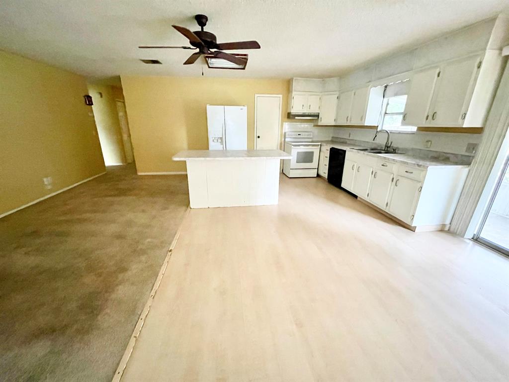 ST LUCIE SHORES SECTION-2 - Residential