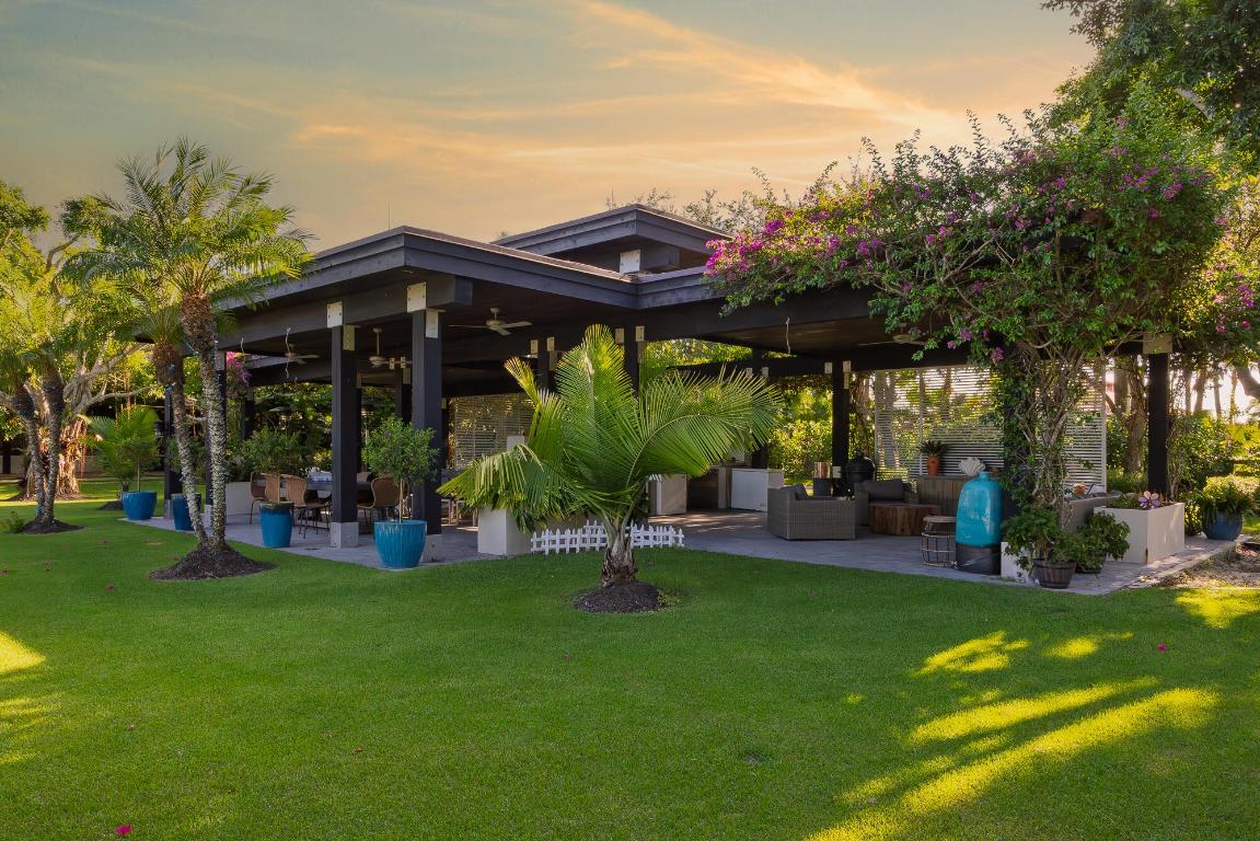 LAS PALMAS EQUESTRIAN - Land