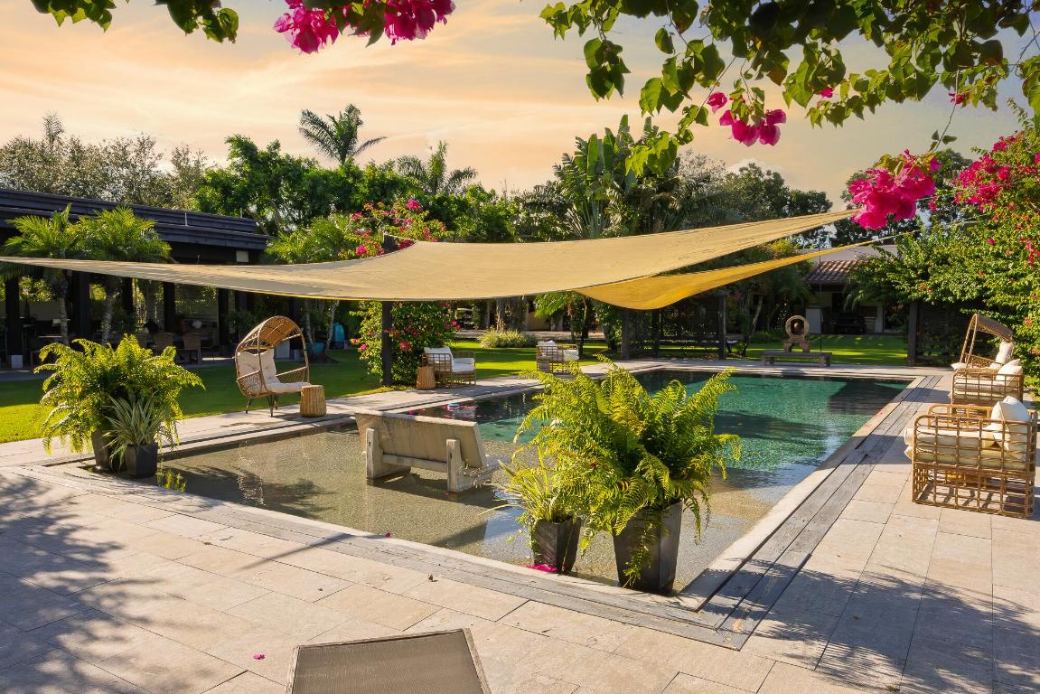 LAS PALMAS EQUESTRIAN - Land