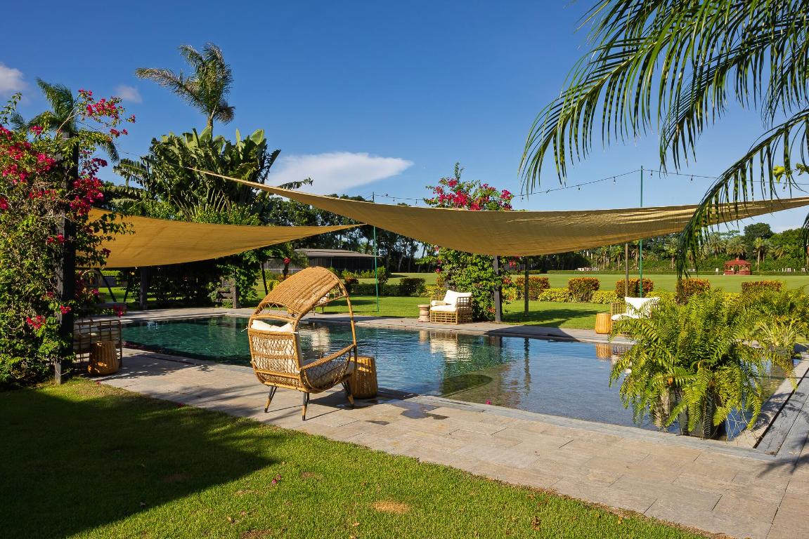 LAS PALMAS EQUESTRIAN - Land