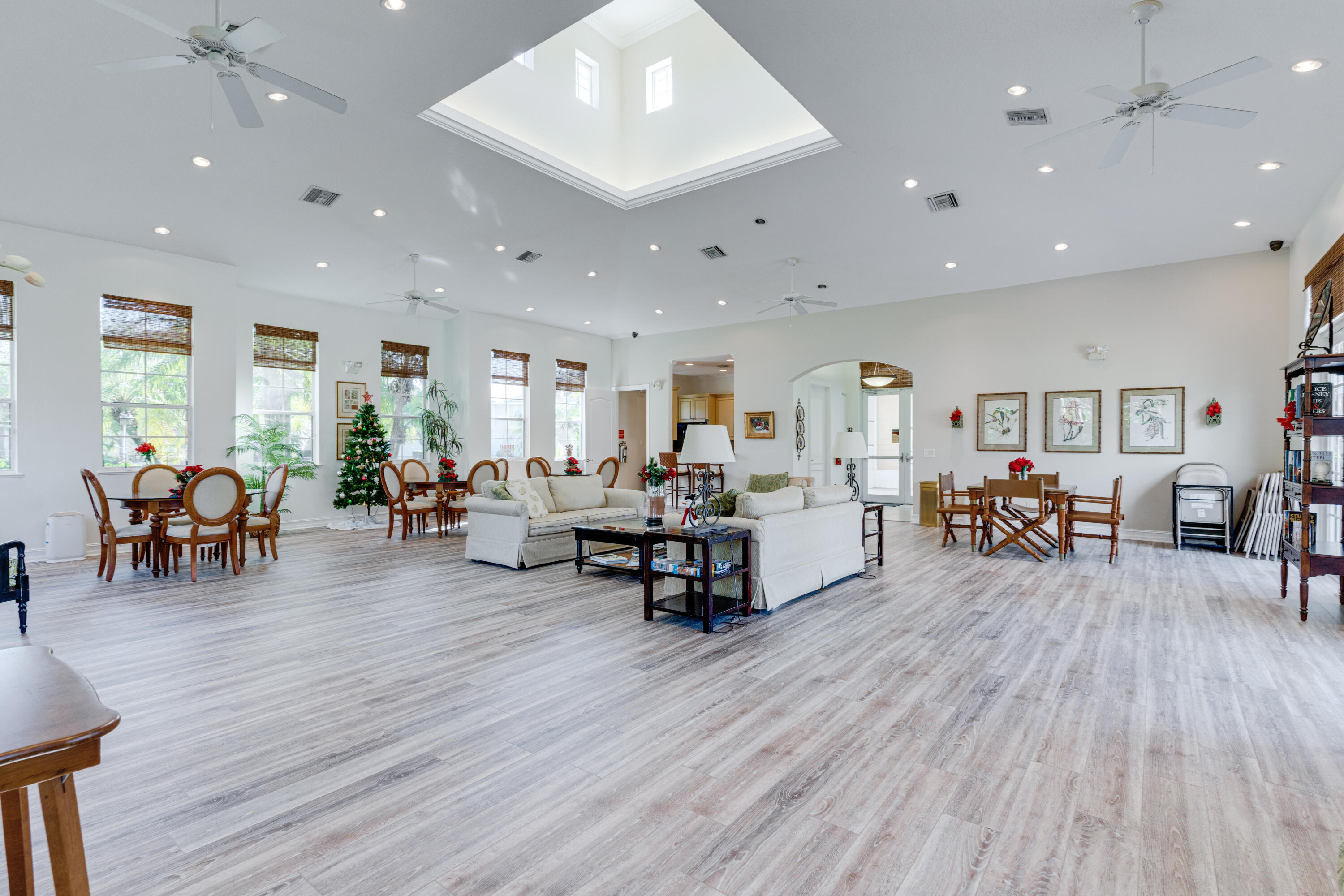 BRIDGEPOINTE SUBDIVISION - Residential