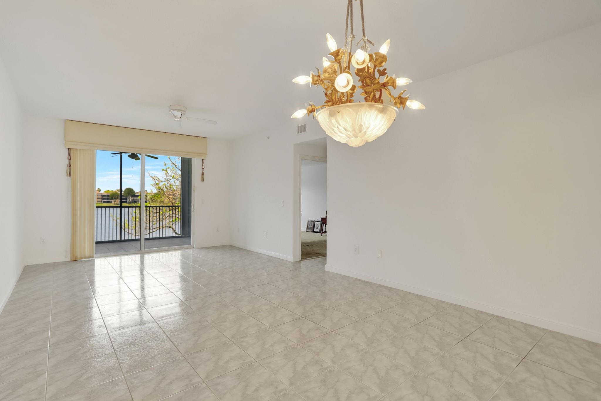 Kings Point at Tamarac - Residential