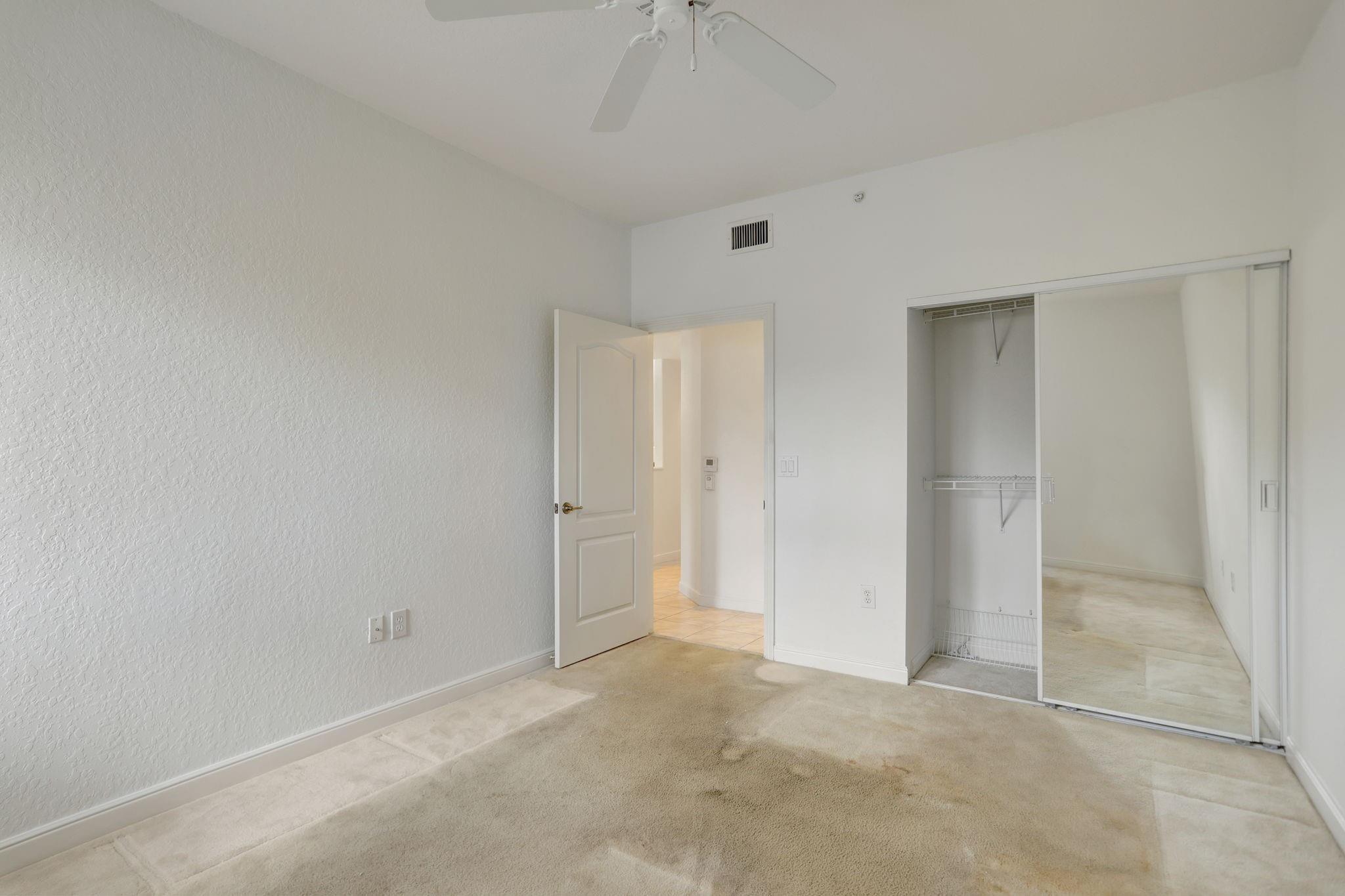 Kings Point at Tamarac - Residential