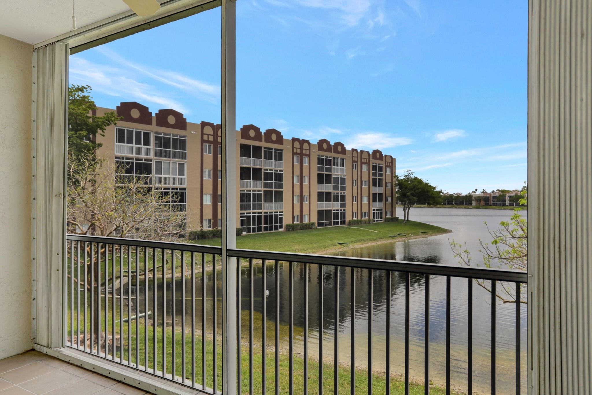 Kings Point at Tamarac - Residential