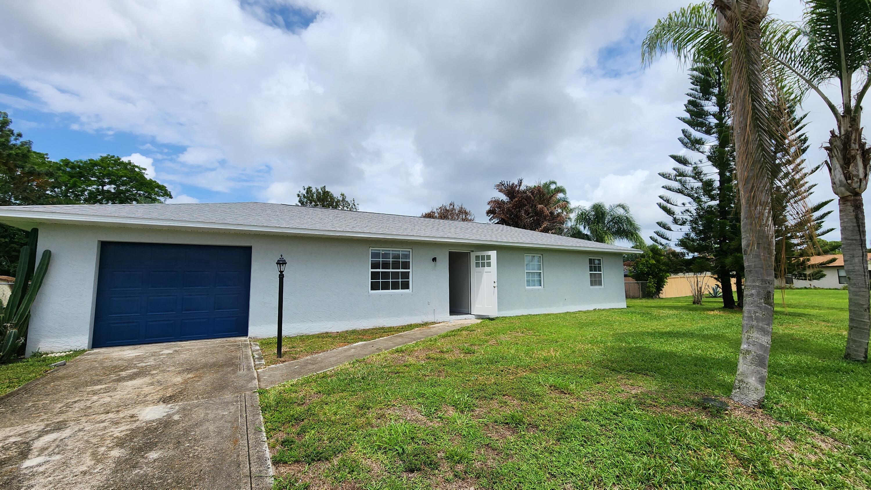 PORT ST LUCIE SECTION 27 - Residential