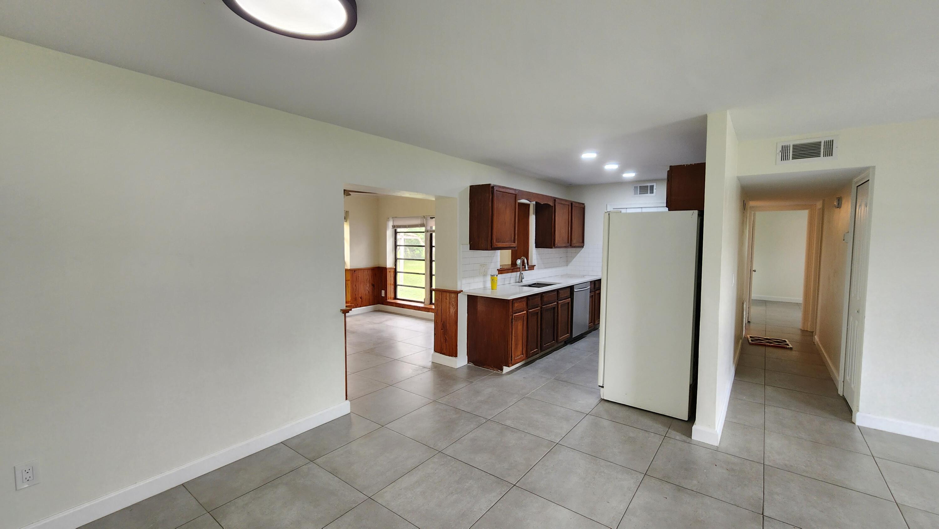 PORT ST LUCIE SECTION 27 - Residential