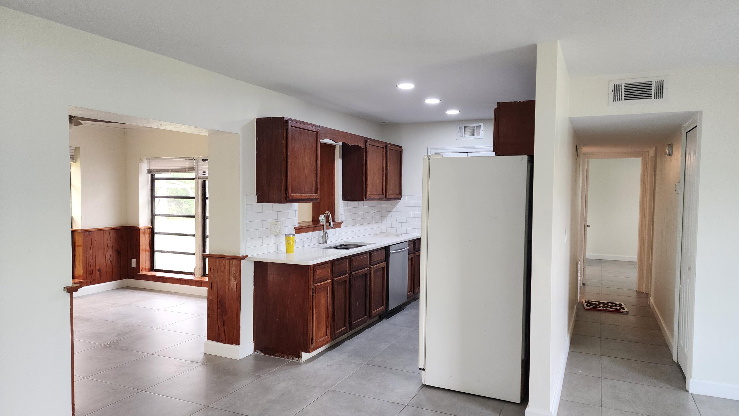 PORT ST LUCIE SECTION 27 - Residential