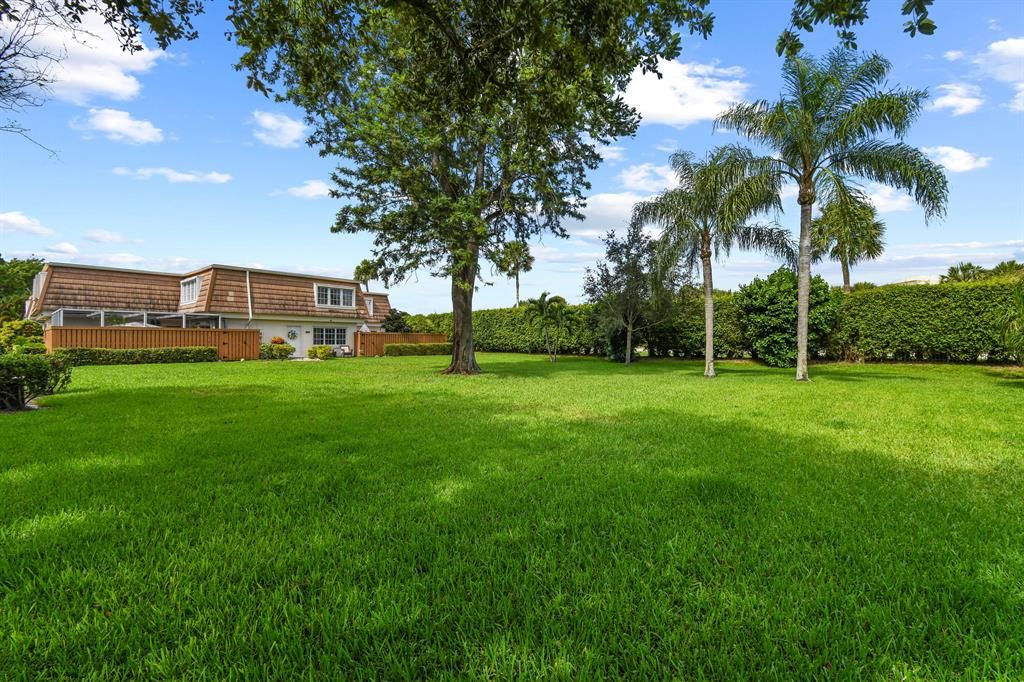 Photo of 11635 Ficus Street #D, Palm Beach Gardens, FL 33410 (MLS # R10807319)