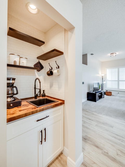 Tiny photo for 1169 MOURNING DOVE Lane, Wellington, FL 33414 (MLS # B26080975)
