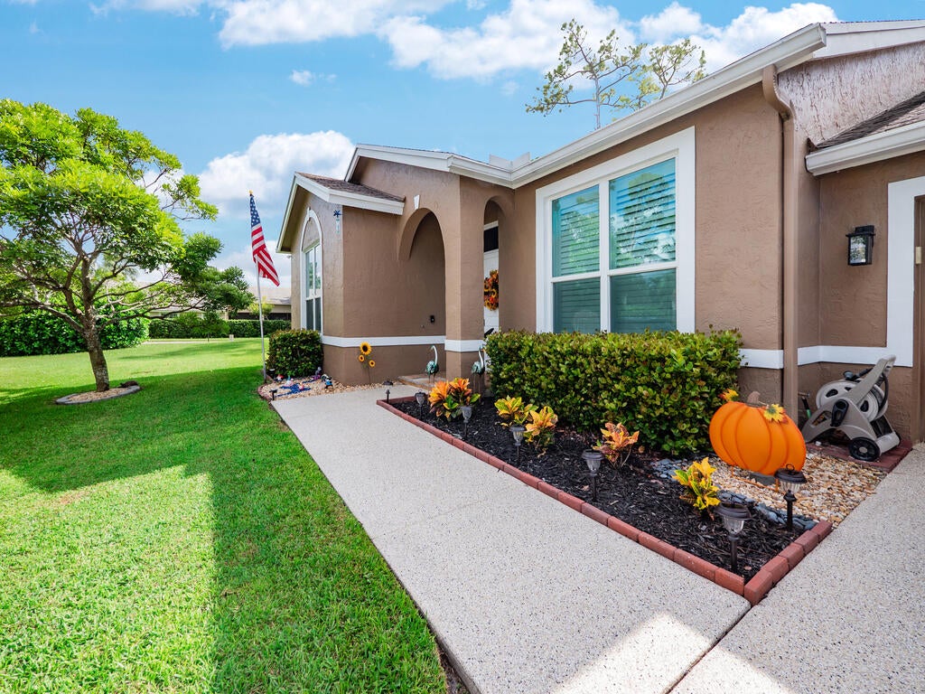 Photo of 1169 MOURNING DOVE Lane, Wellington, FL 33414 (MLS # B26080975)