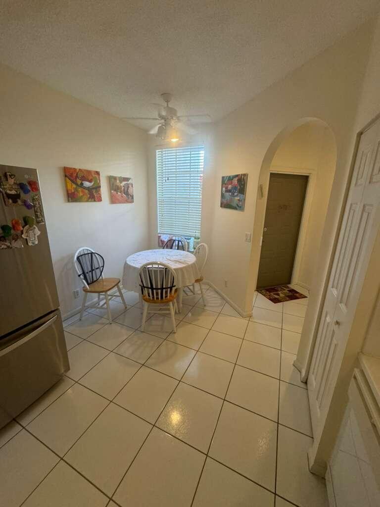 GROVE VILLAGE CONDO - Residential Lease