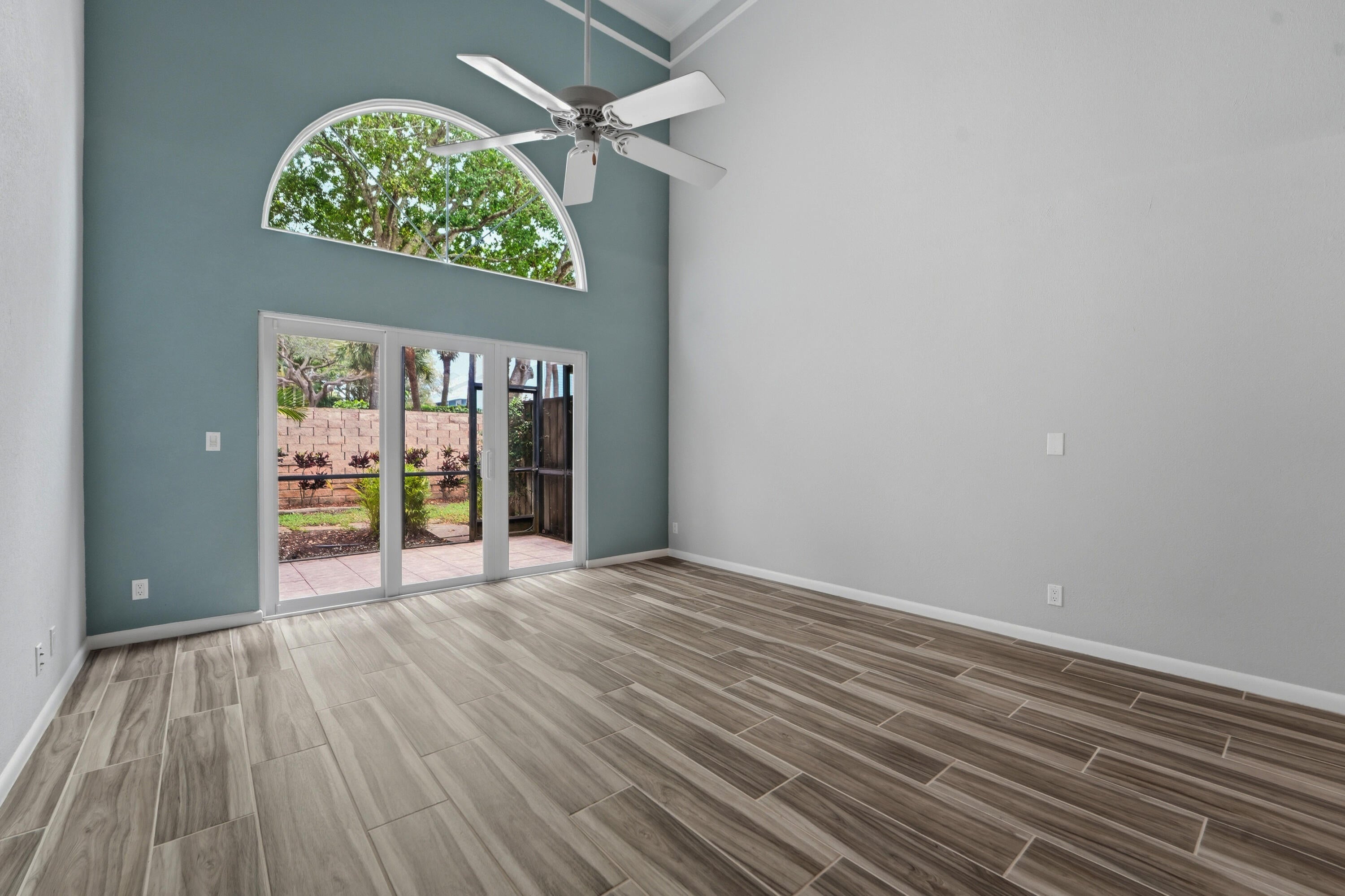 127 Ocean Dunes Circle