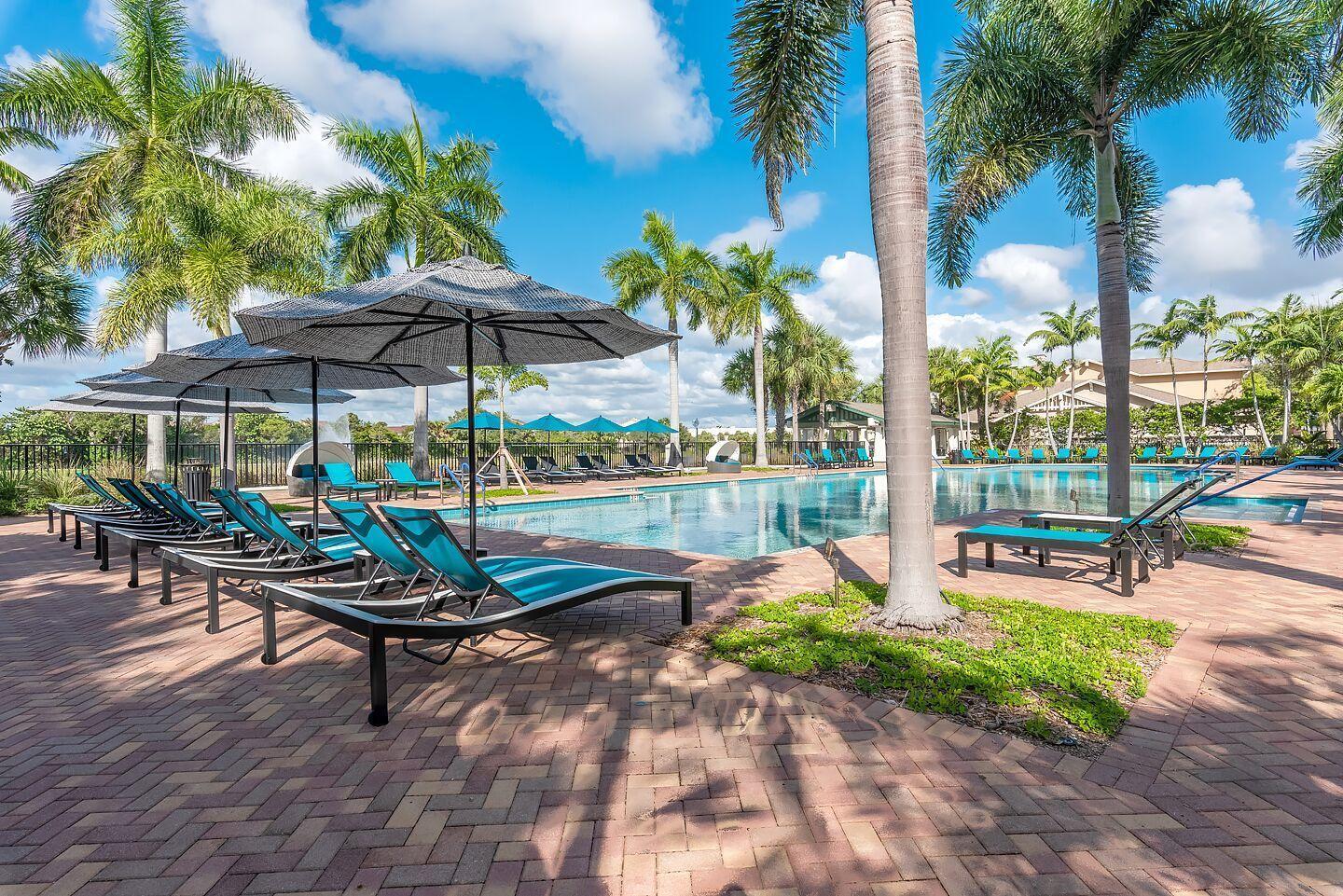 CITYSIDE CONDOMINIUMS - Residential