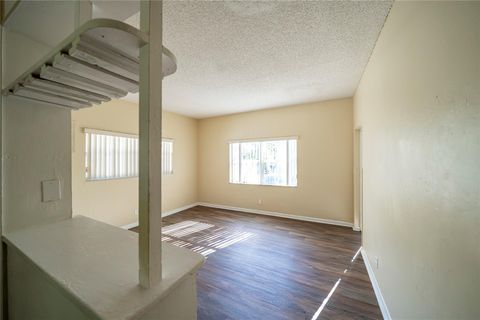 115 NE 4th St 4 Fort Lauderdale FL 33301