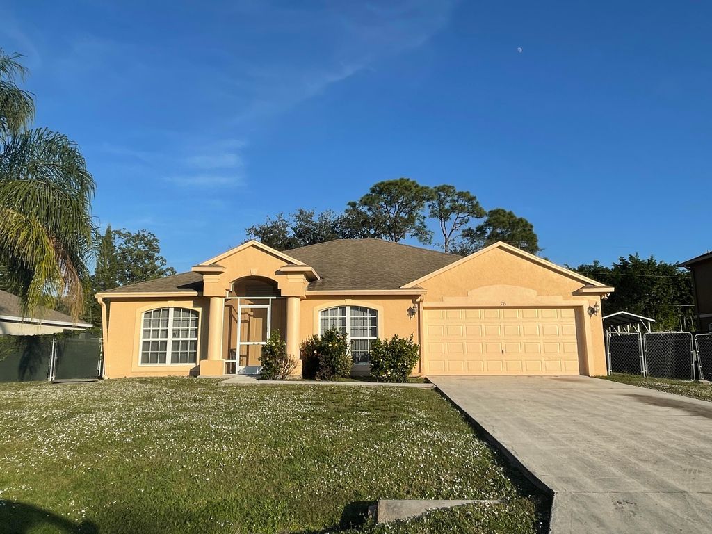 Photo of 385 NW Dorchester Street, Port Saint Lucie, FL 34983 (MLS # R10764265)