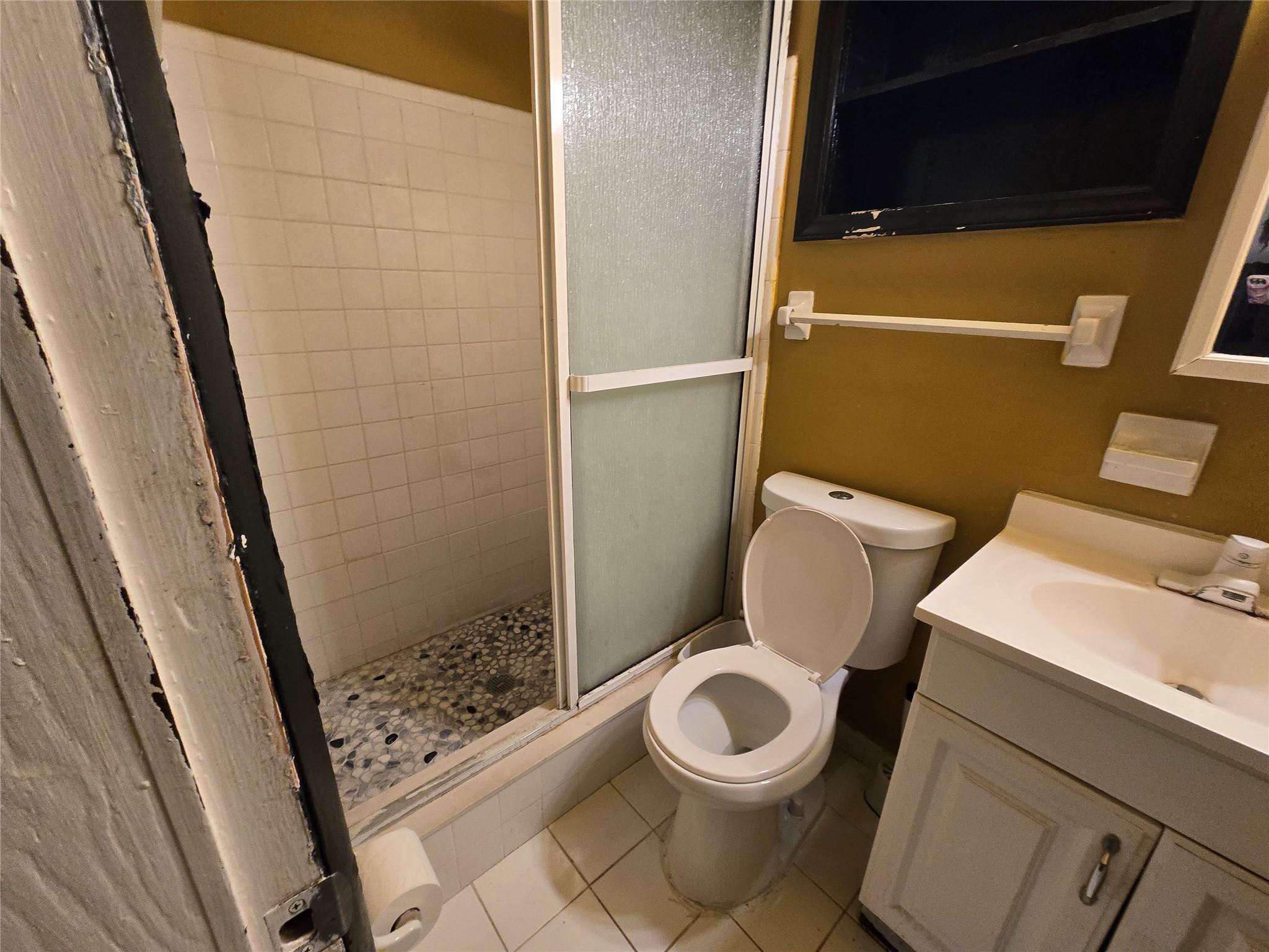 Oriole Estates Sec 6 62-5 - Residential Lease