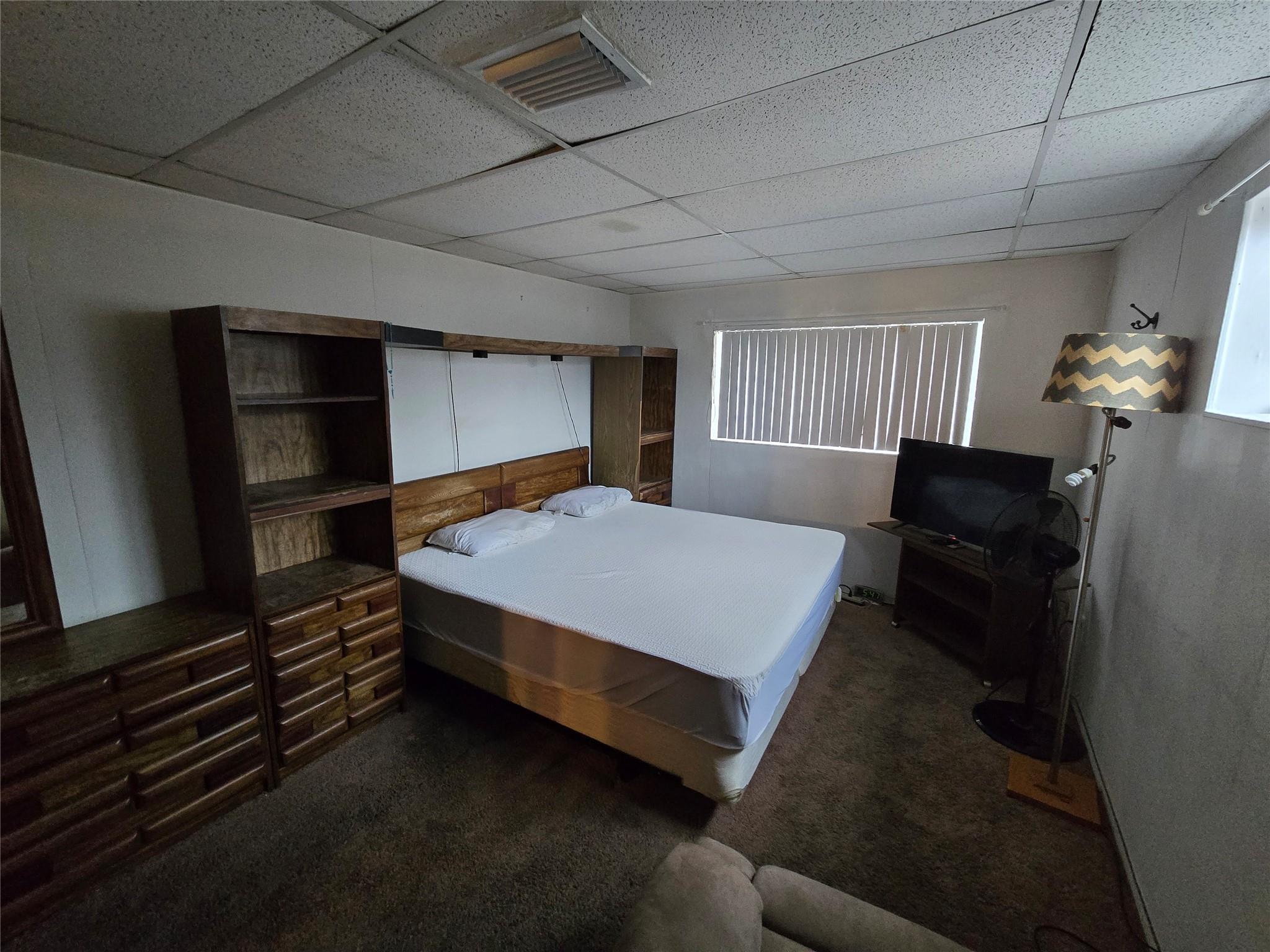 Oriole Estates Sec 6 62-5 - Residential Lease