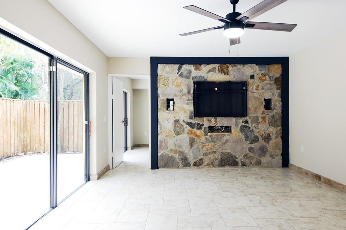 1700 Embassy Drive 402