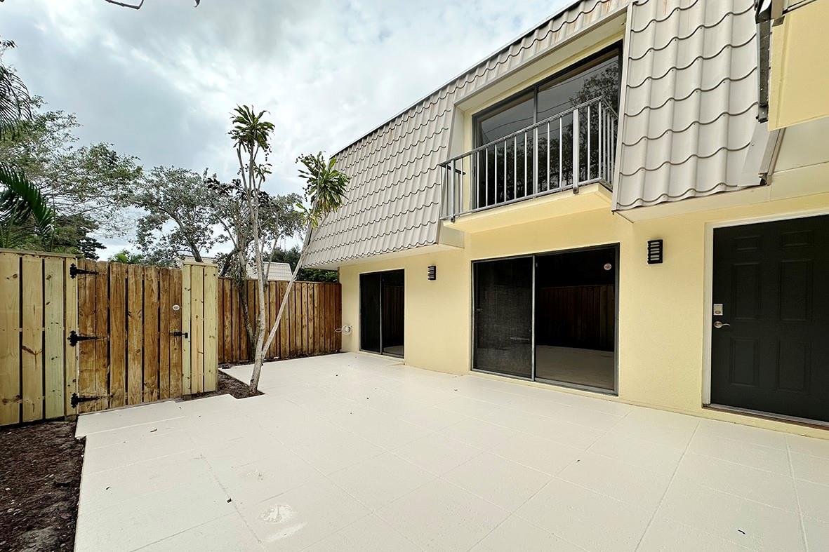 Embassy Park - Residential