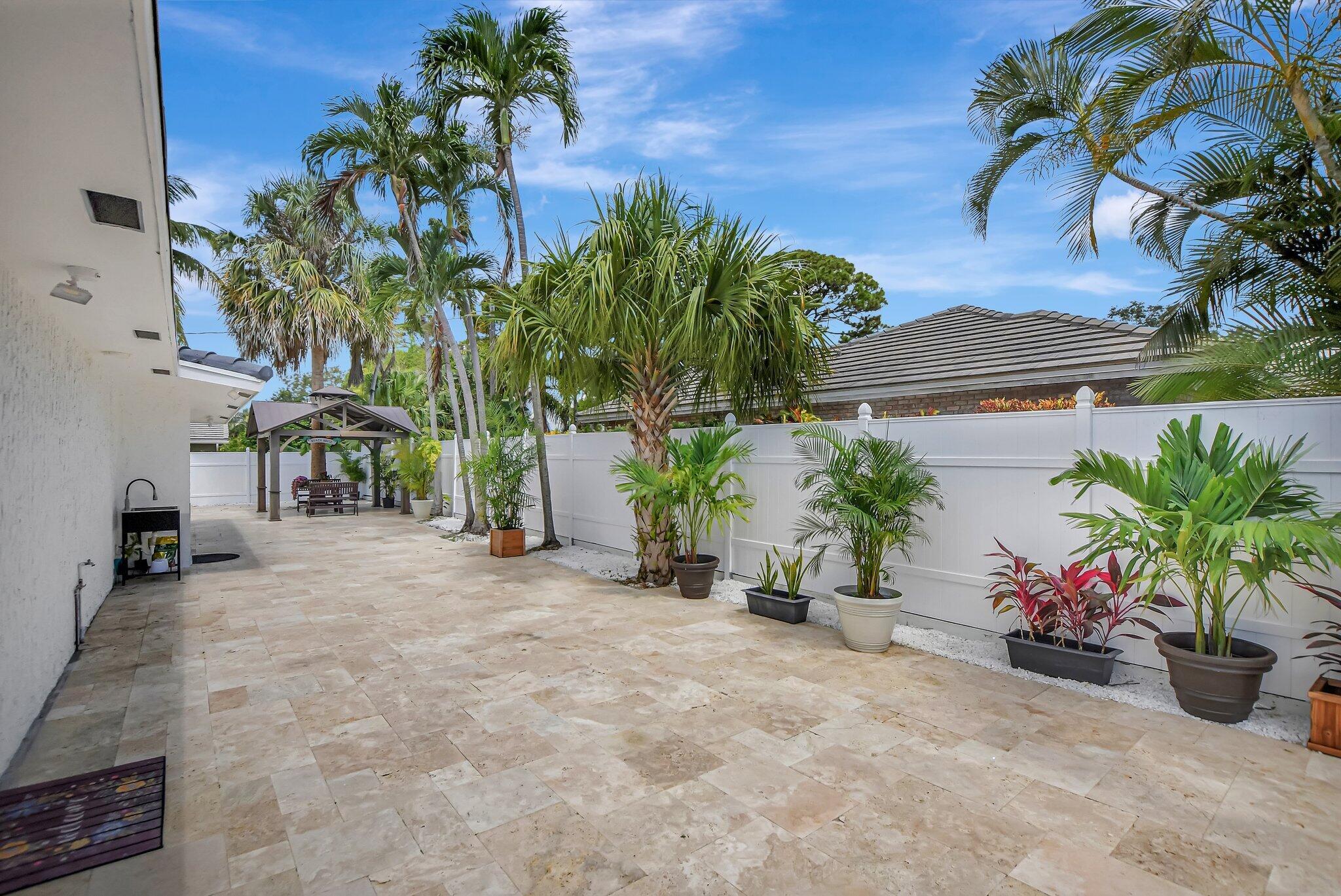1001 W Palmetto Park Road