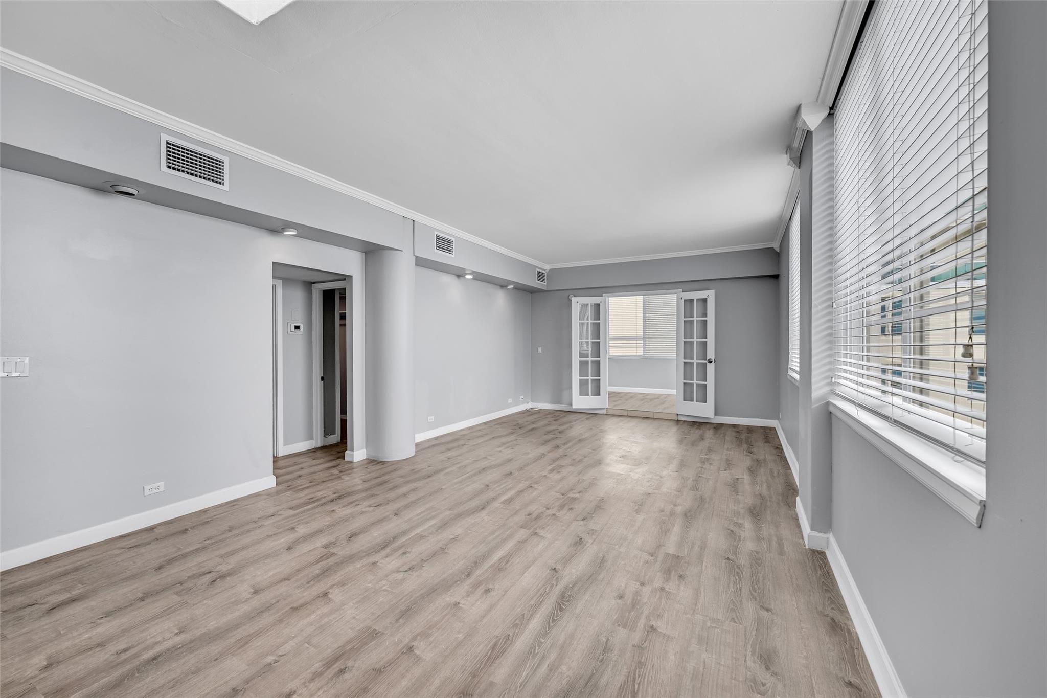 Carriage Club North - Residential Lease