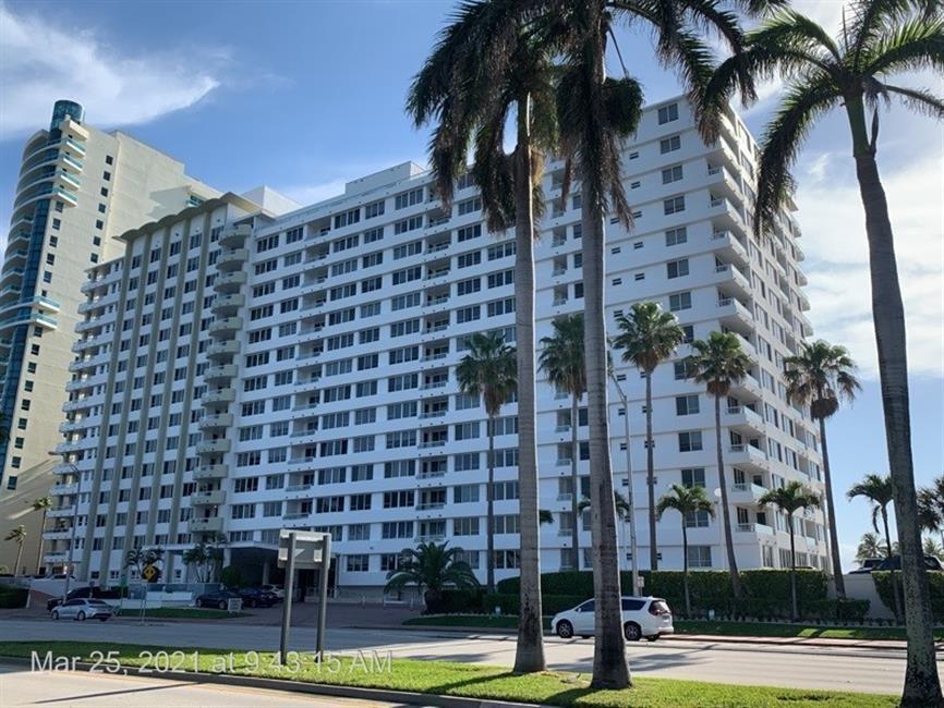 Carriage Club North - Residential Lease