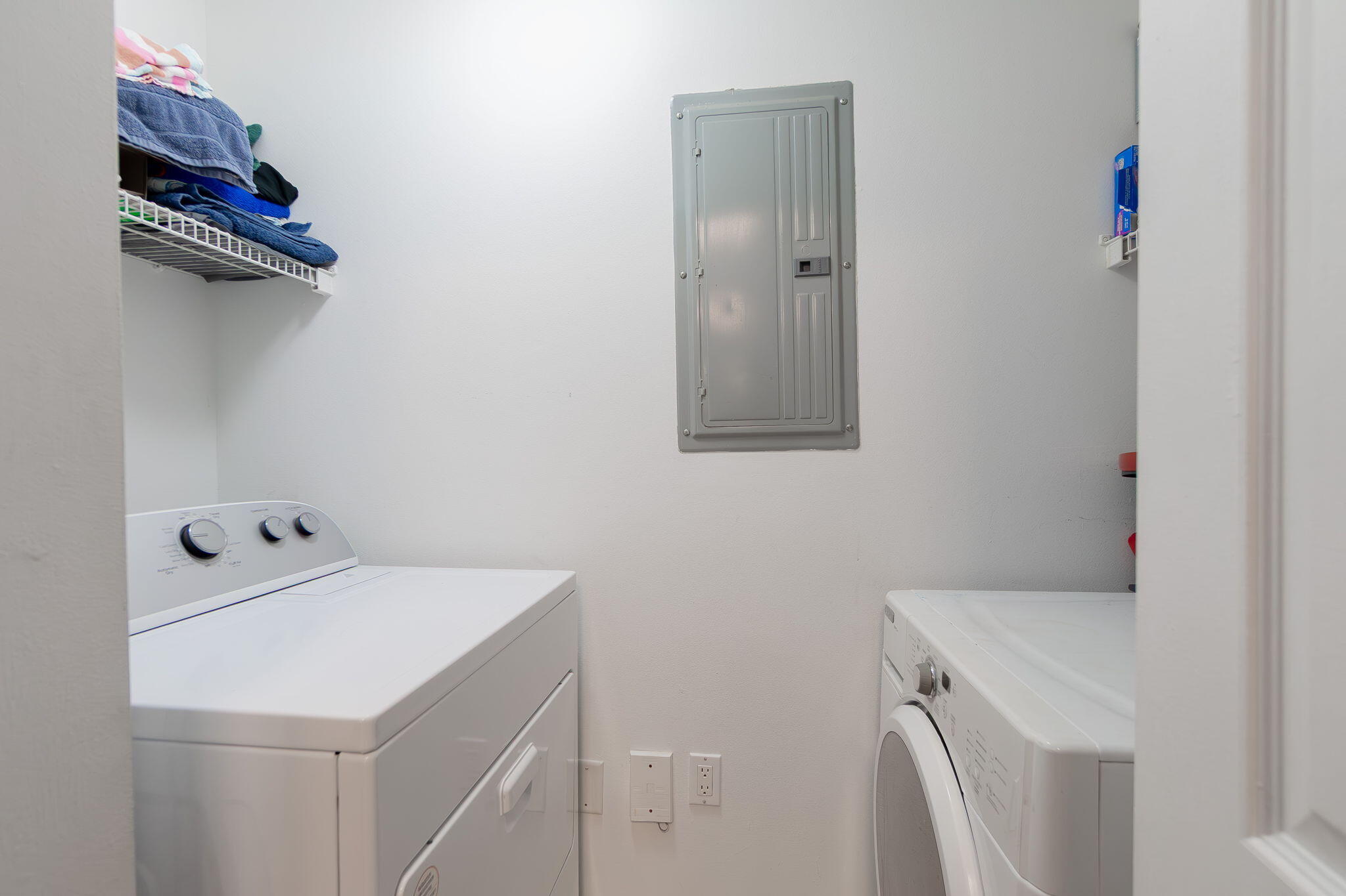 MEZZANO CONDO - Residential