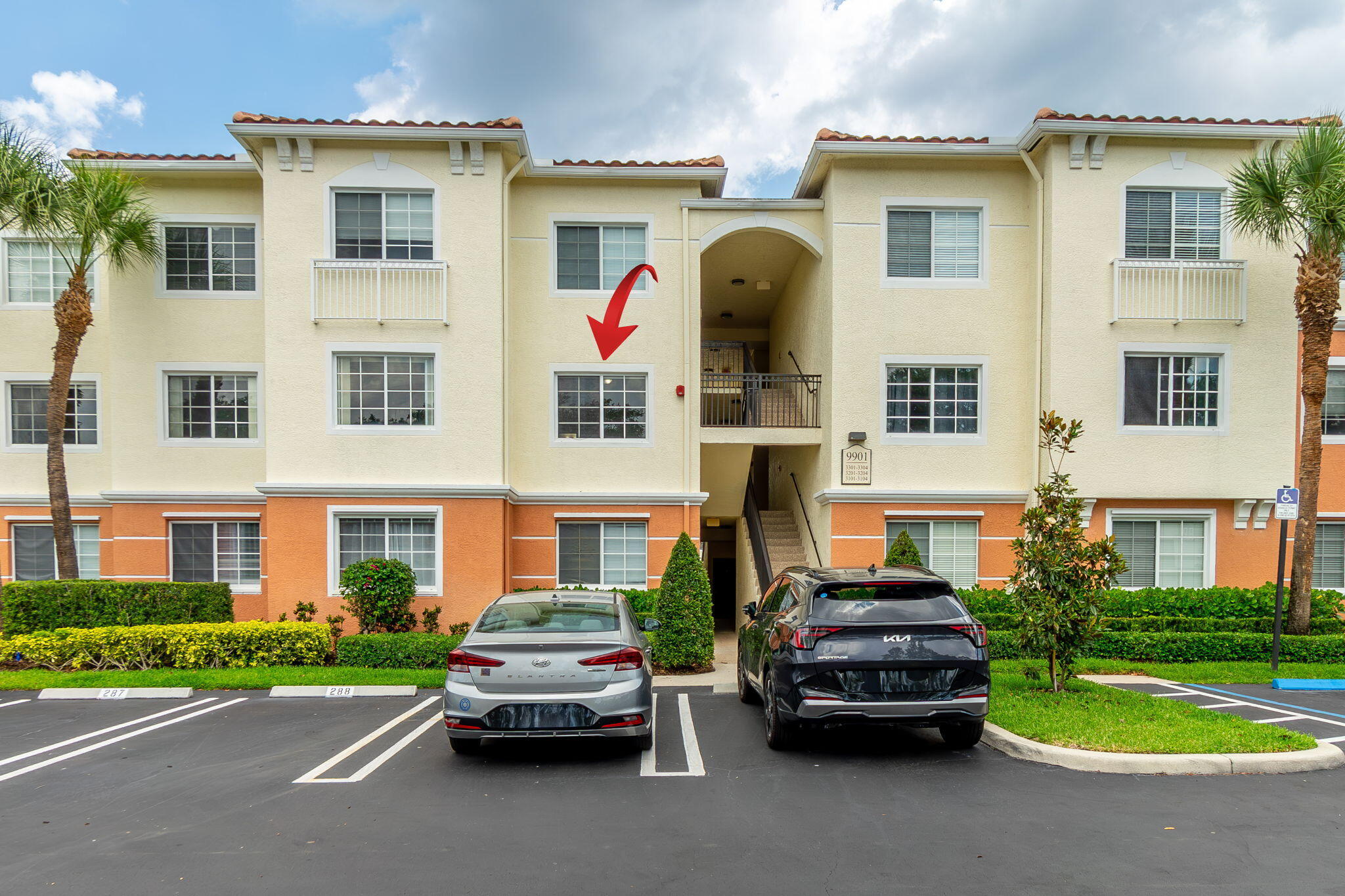 MEZZANO CONDO - Residential