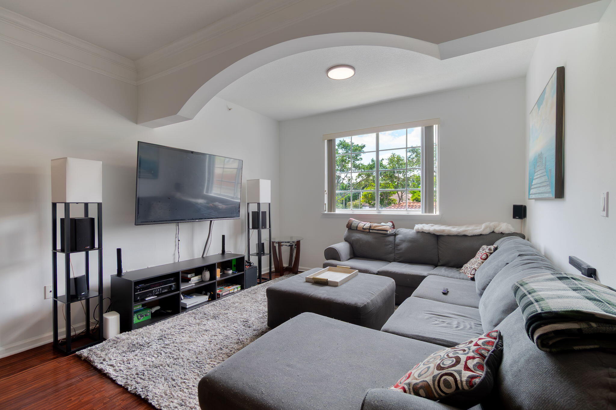 MEZZANO CONDO - Residential