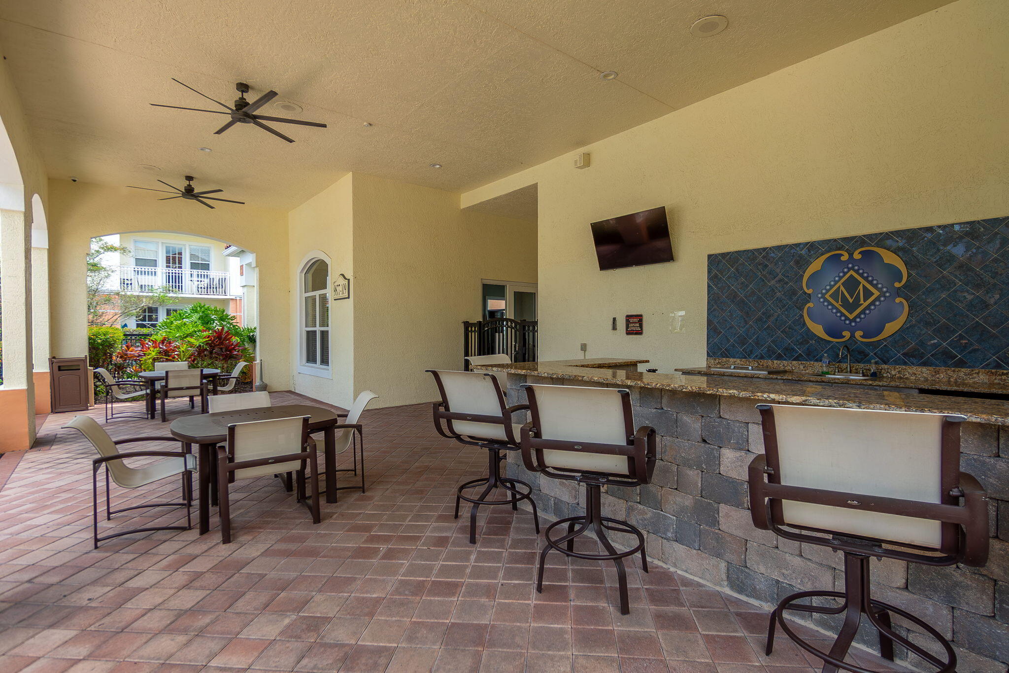 MEZZANO CONDO - Residential