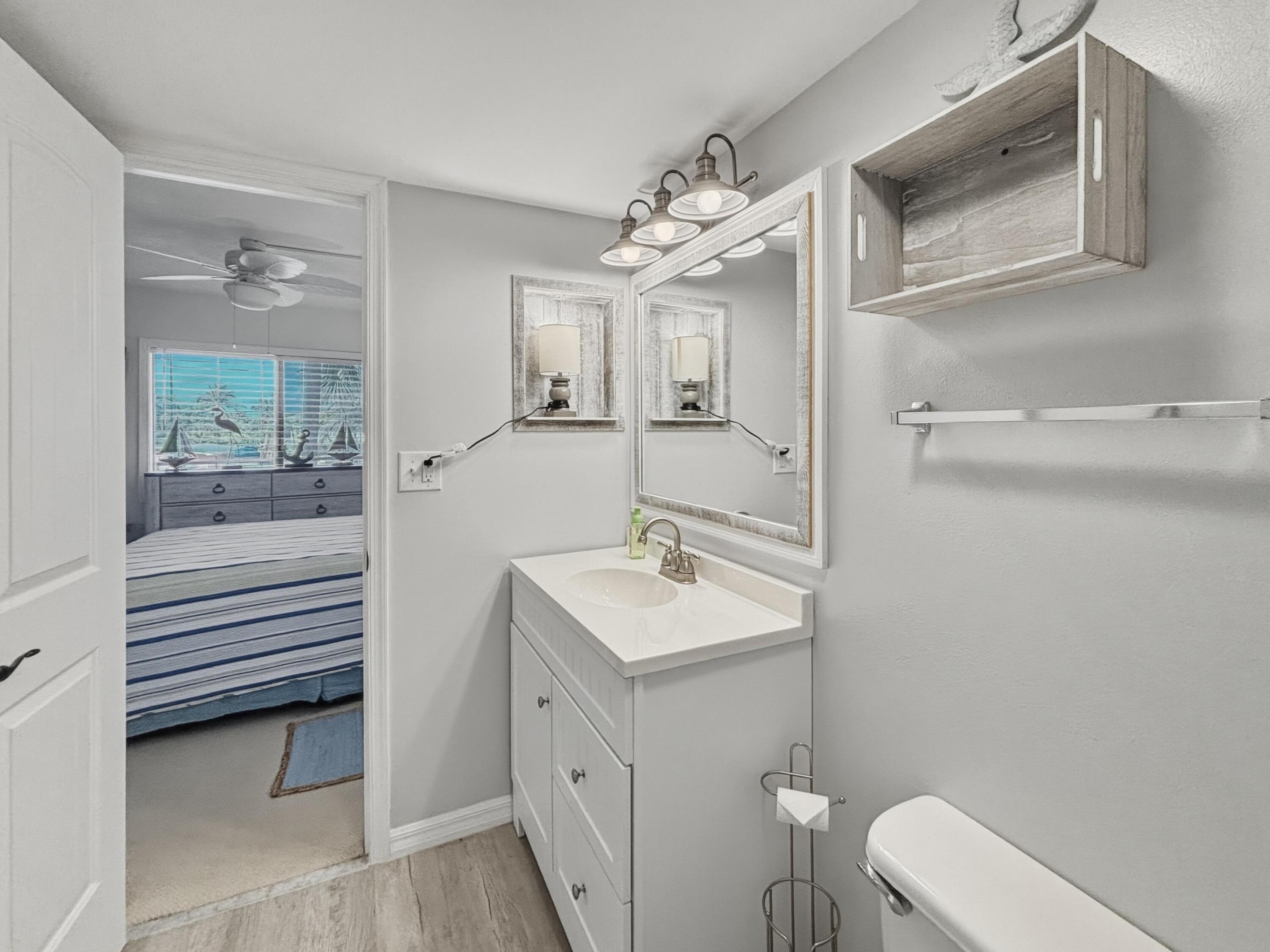 AVALON BEACH CLUB, A CONDOMINIUM - Residential Lease