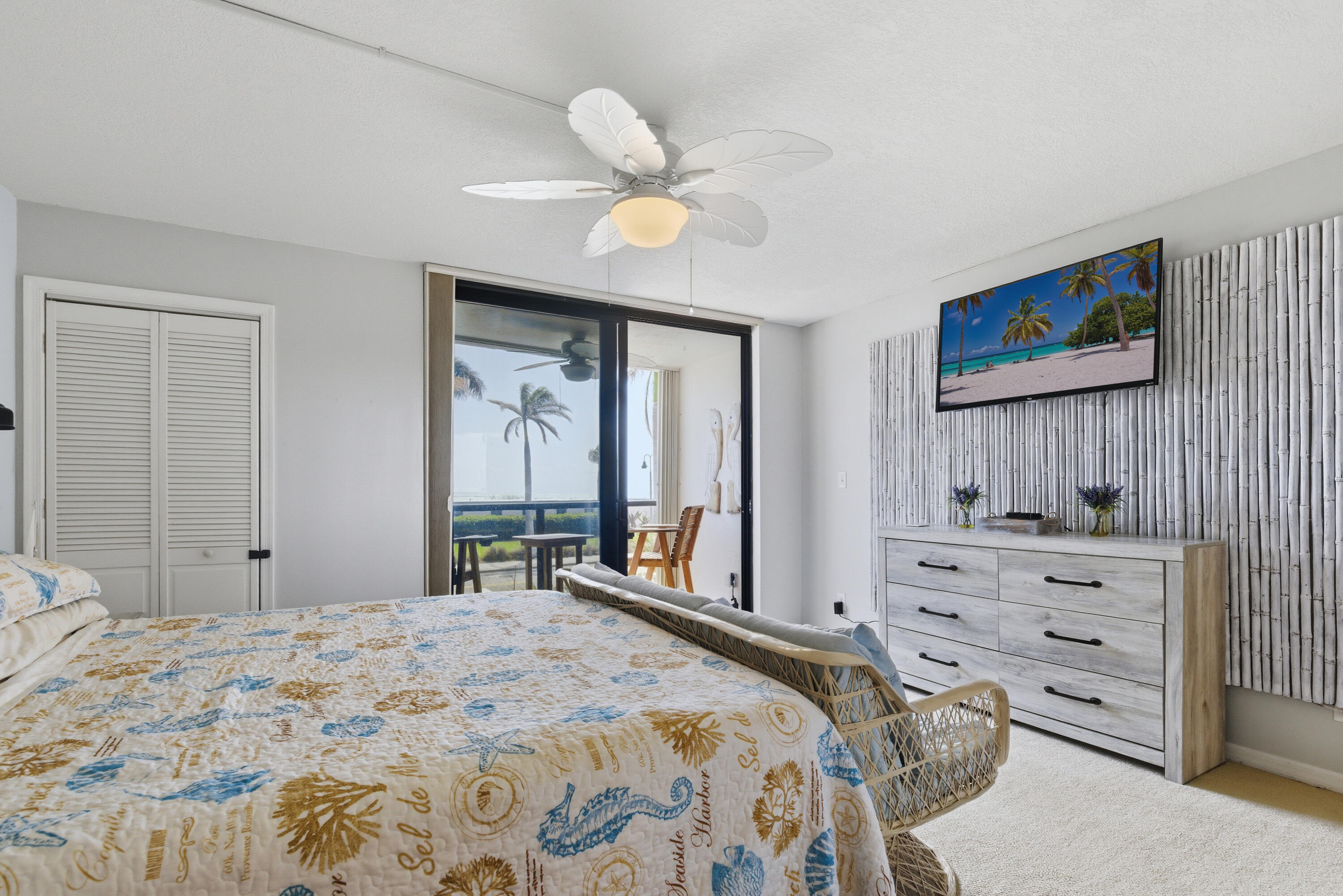 AVALON BEACH CLUB, A CONDOMINIUM - Residential Lease