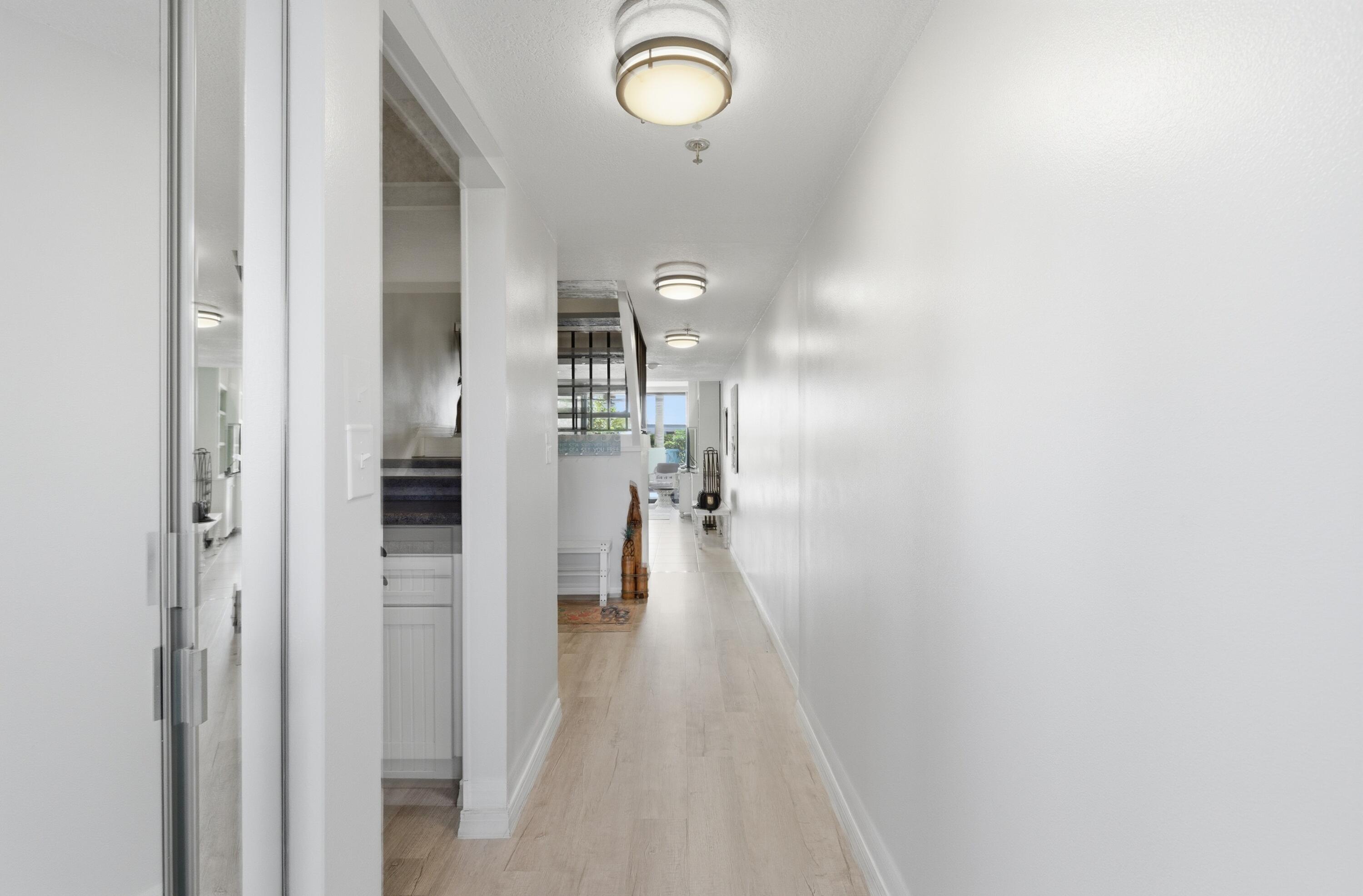 AVALON BEACH CLUB, A CONDOMINIUM - Residential Lease