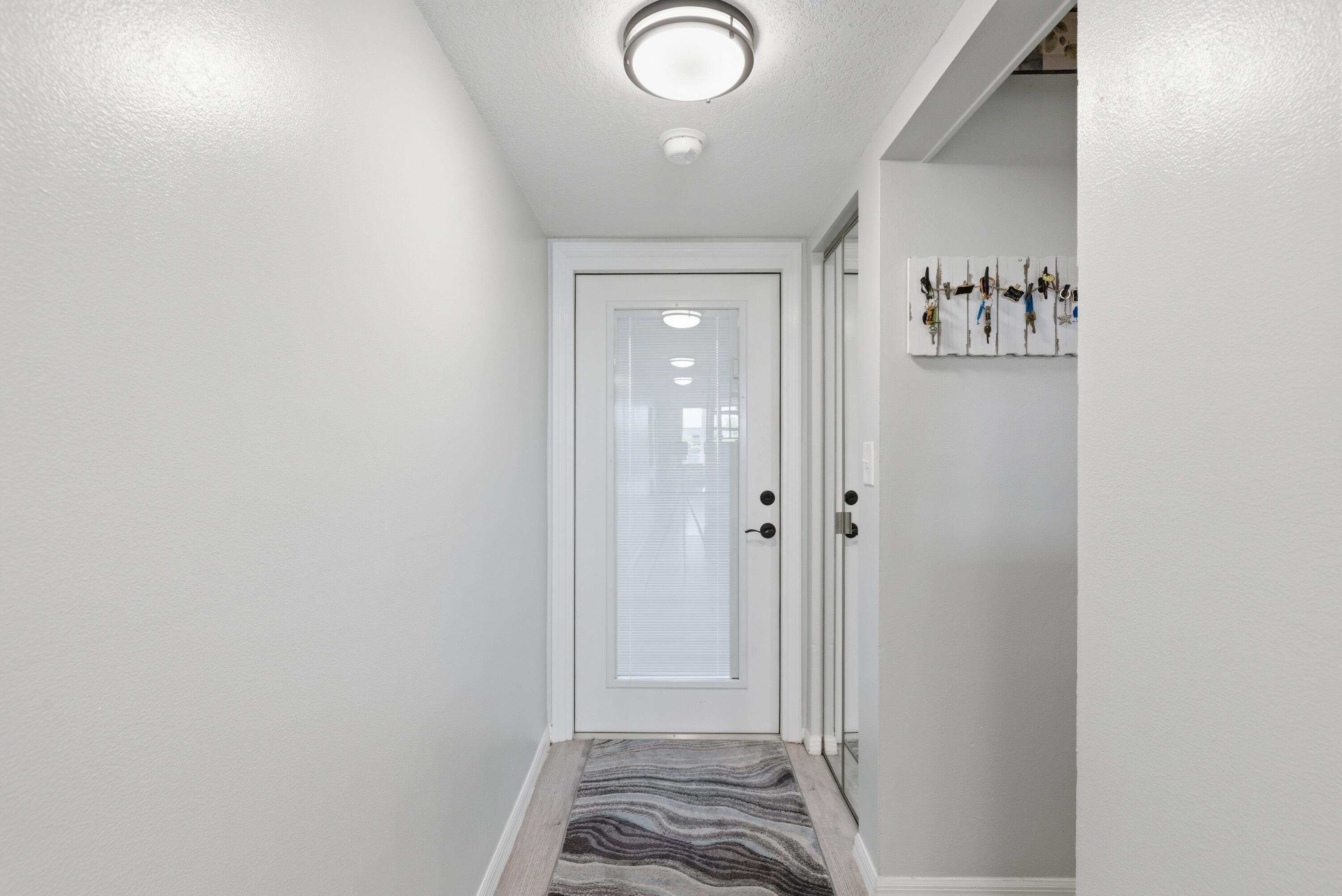 AVALON BEACH CLUB, A CONDOMINIUM - Residential Lease
