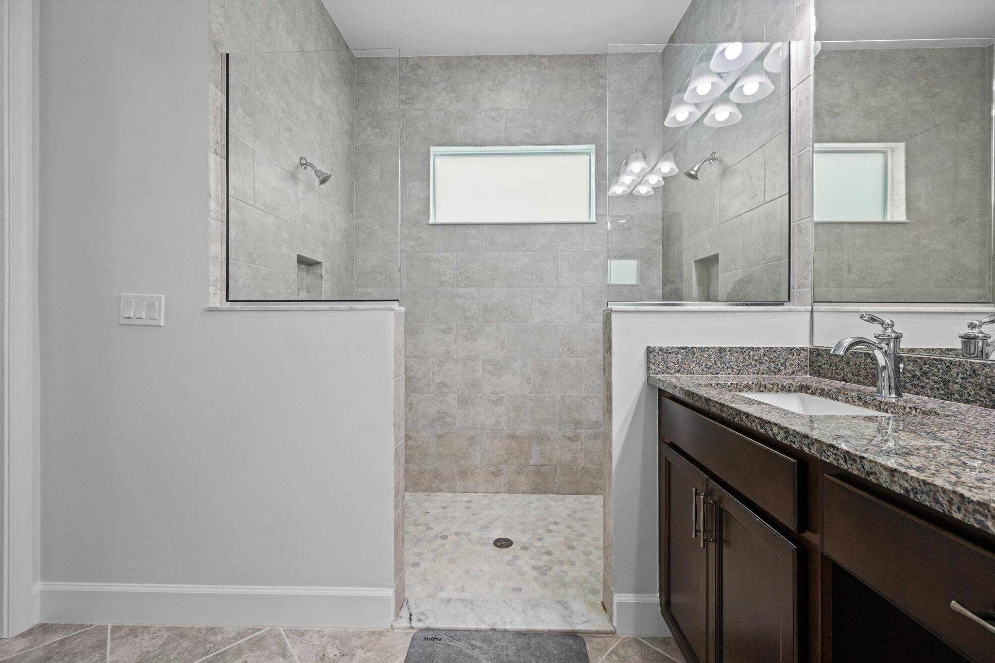 ORCHARDS OF WESTLAKE PHAS - Residential