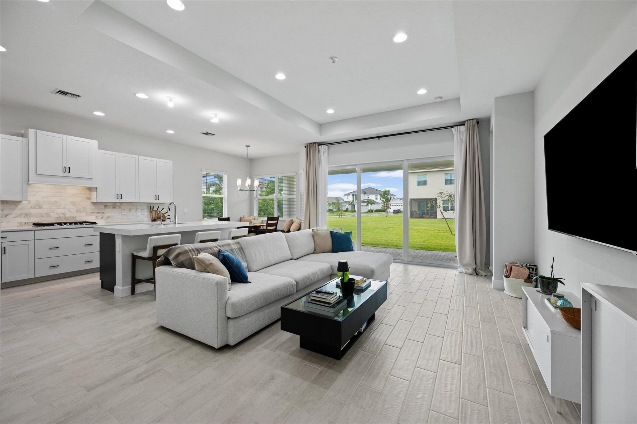 ORCHARDS OF WESTLAKE PHAS - Residential