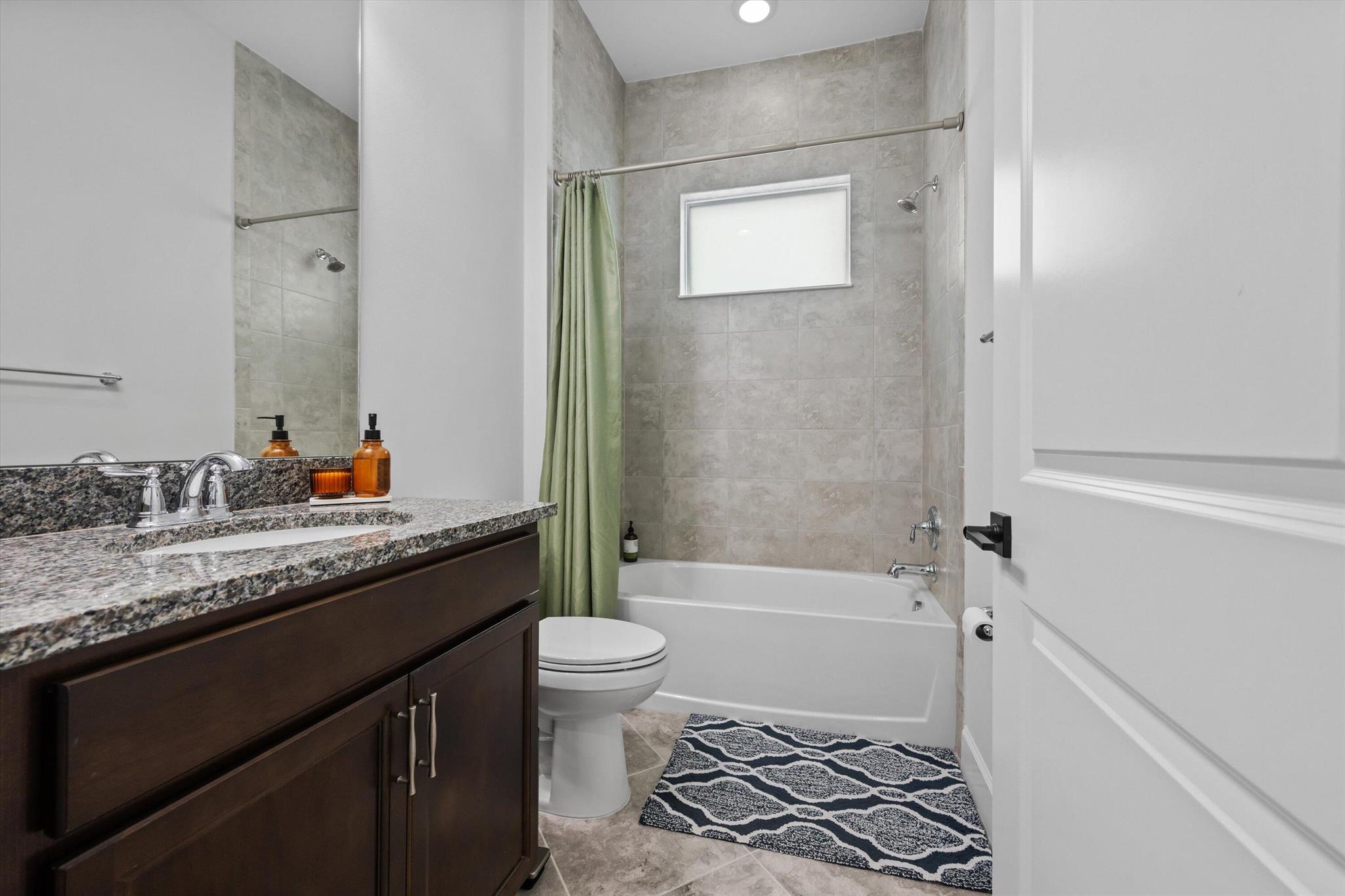 ORCHARDS OF WESTLAKE PHAS - Residential