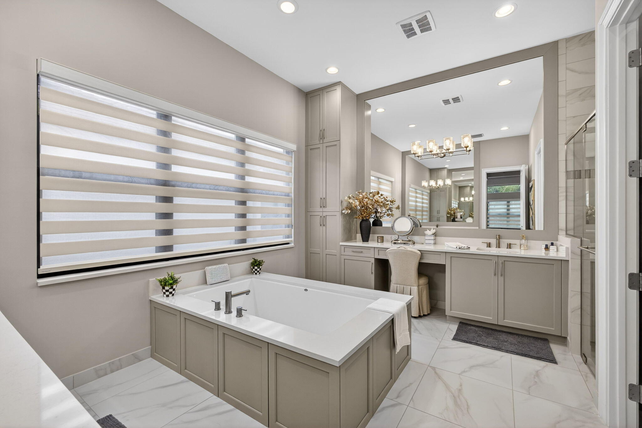 Valencia Grand - Residential