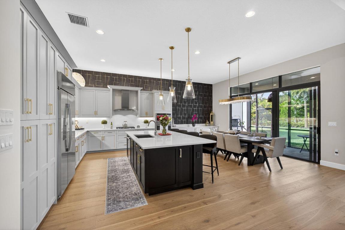 11104 Glen Orchard Lane