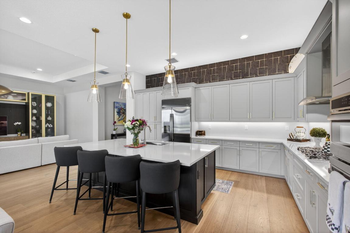 11104 Glen Orchard Lane