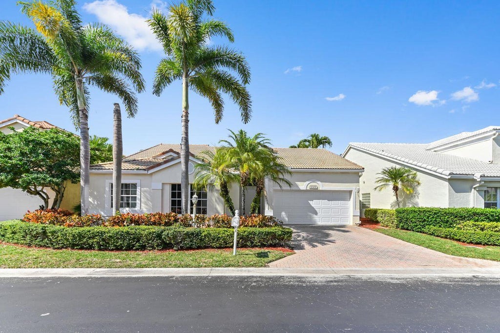 Photo of 17309 BALBOA POINT Way, Boca Raton, FL 33487 (MLS # B26069443)